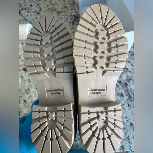 NEW! Dolce Vita Ladies’ Lug Loafers, Stylish, Size 8 - Picture 5 of 11